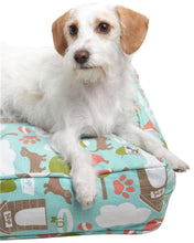 Load image into Gallery viewer, Molly Mutt Bleecker Street Dog Duvet- Medium/Large