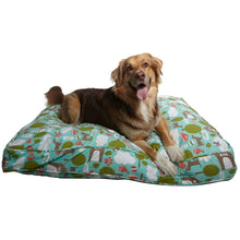 Load image into Gallery viewer, Molly Mutt Bleecker Street Dog Duvet- Medium/Large